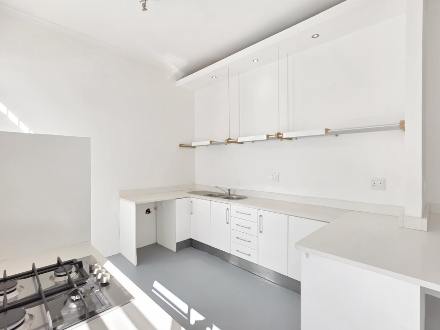 2 Bedroom Property for Sale in Gardens Western Cape